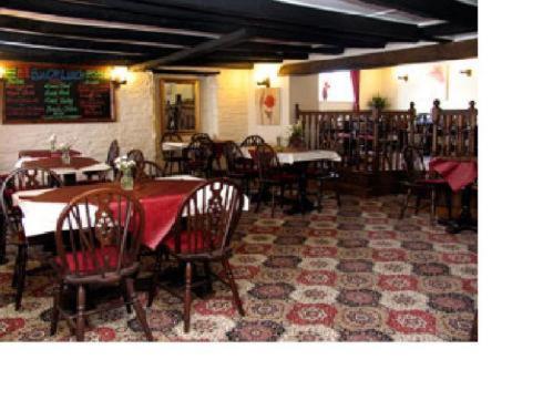 The White Hart Hotel Menheniot ภายนอก รูปภาพ